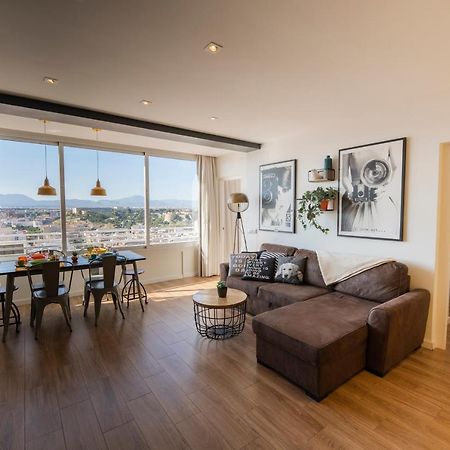 Charming Downtown Skyscrapper Apartment Alicante Luaran gambar